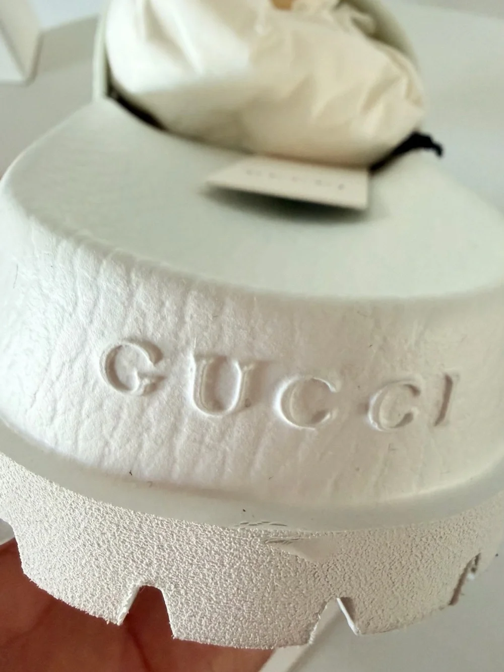 Gucci White Slides with Green and Red Stripe Band Men or women